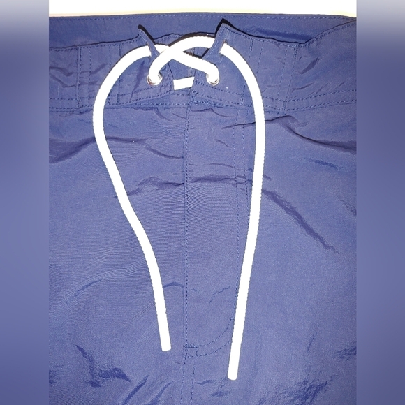 Lacoste Nylon Swim Short - Picture 3 of 5